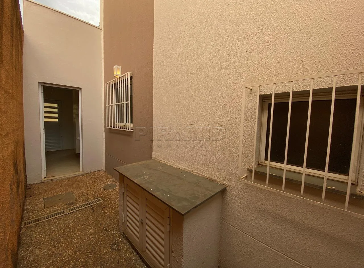 Alugar Casa / Condom&iacute;nio em Ribeir&atilde;o Preto R$ 1.800,00 - Foto 21