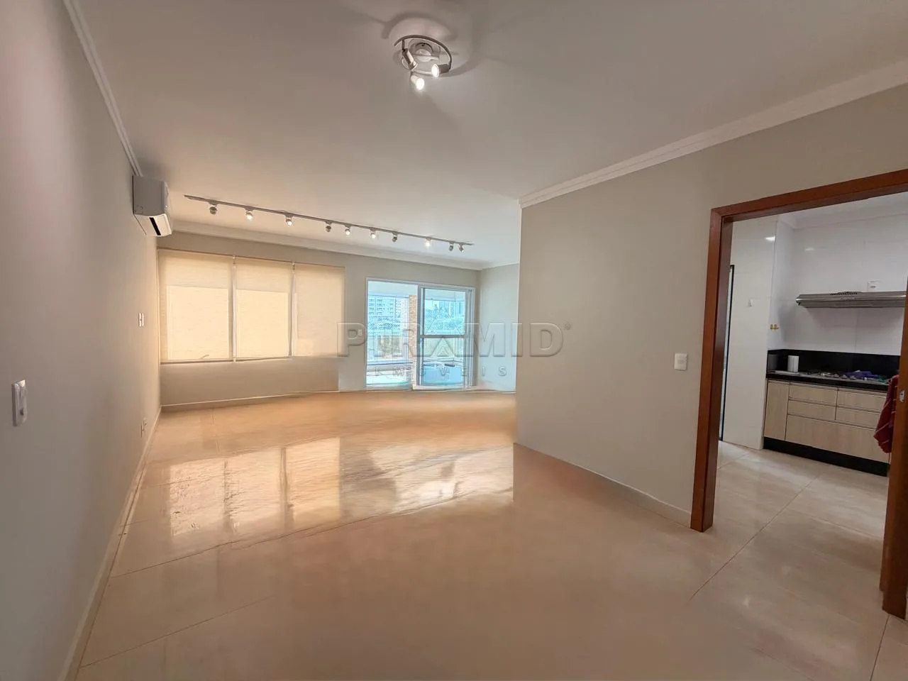 Alugar Apartamento / Padr&atilde;o em Ribeir&atilde;o Preto R$ 6.000,00 - Foto 1