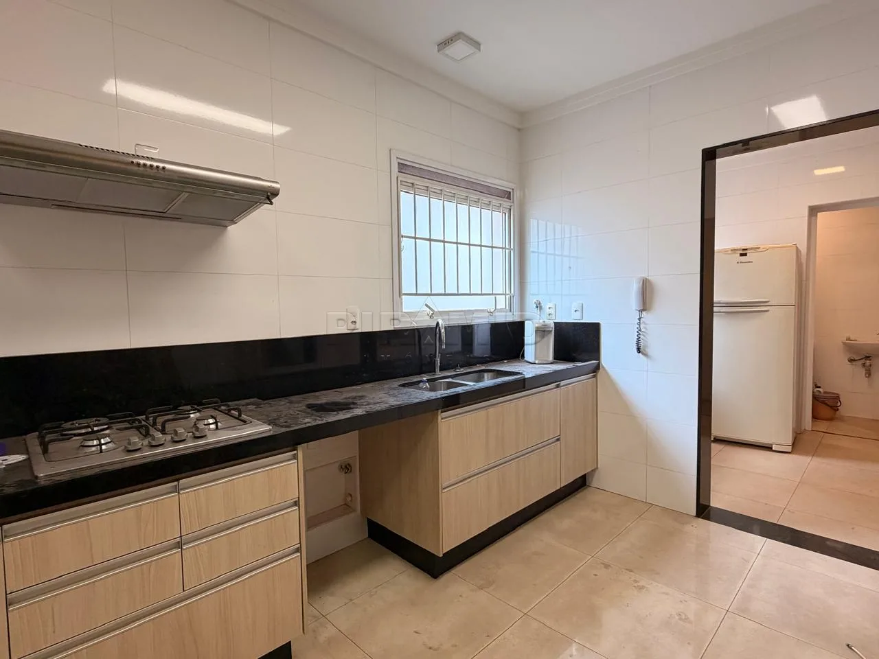 Alugar Apartamento / Padr&atilde;o em Ribeir&atilde;o Preto R$ 6.000,00 - Foto 8
