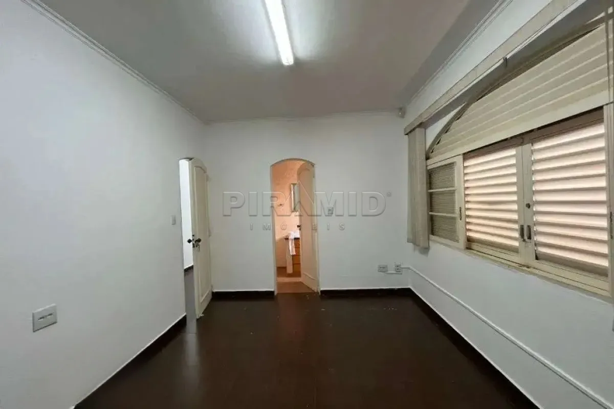 Alugar Casa / Padr&atilde;o em Ribeir&atilde;o Preto R$ 3.000,00 - Foto 11