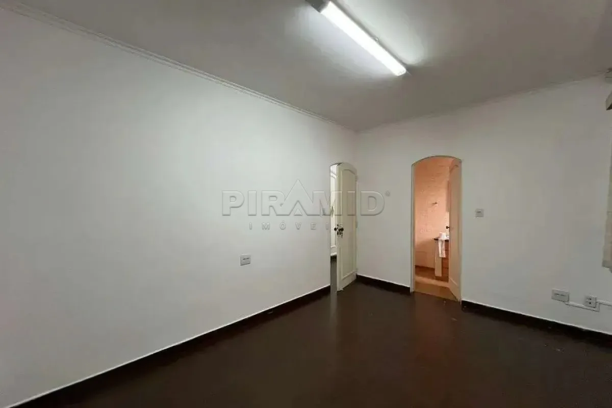 Alugar Casa / Padr&atilde;o em Ribeir&atilde;o Preto R$ 3.000,00 - Foto 12