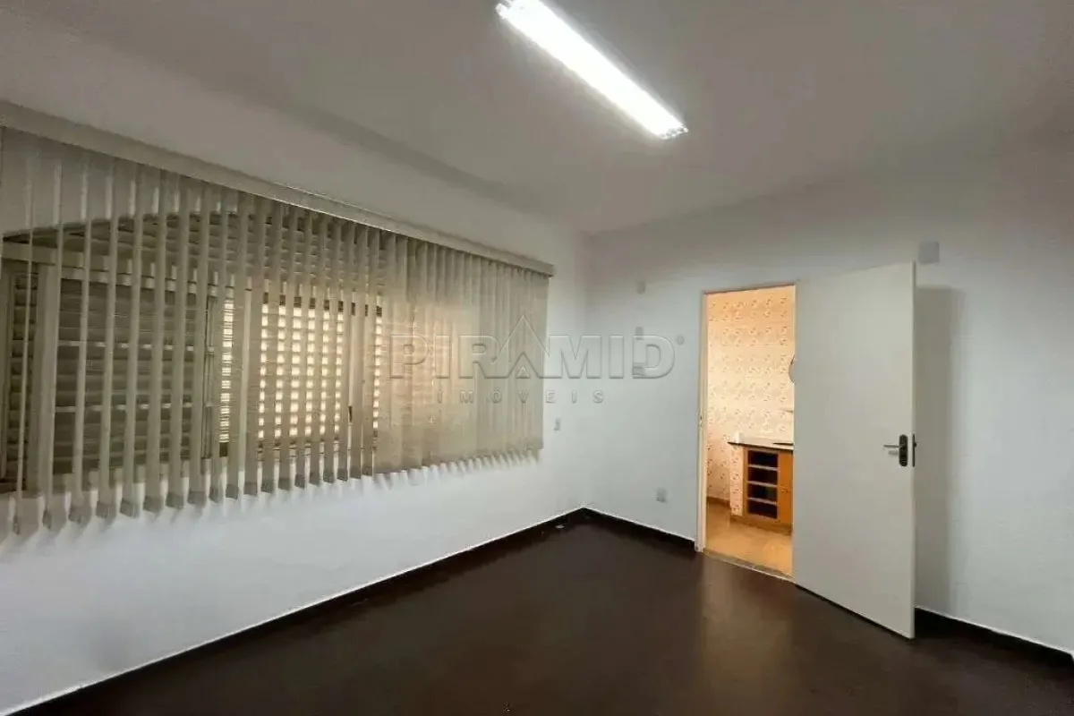 Alugar Casa / Padr&atilde;o em Ribeir&atilde;o Preto R$ 3.000,00 - Foto 20
