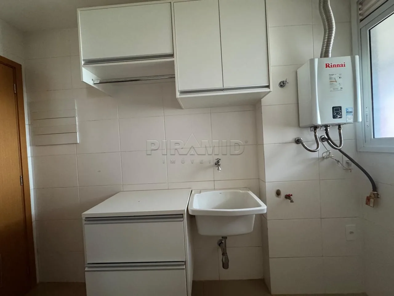 Alugar Apartamento / Padr&atilde;o em Ribeir&atilde;o Preto R$ 6.500,00 - Foto 13