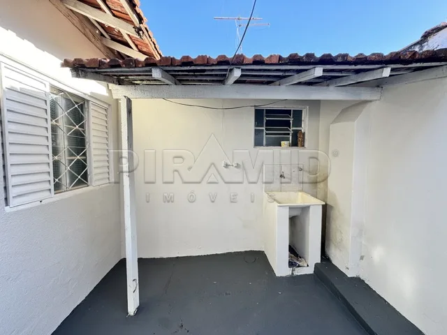 Alugar Casa / Padr&atilde;o em Ribeir&atilde;o Preto R$ 850,00 - Foto 11