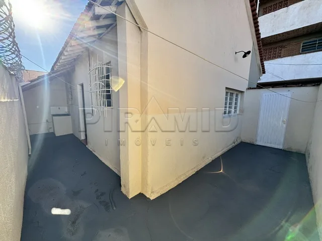 Alugar Casa / Padr&atilde;o em Ribeir&atilde;o Preto R$ 850,00 - Foto 9