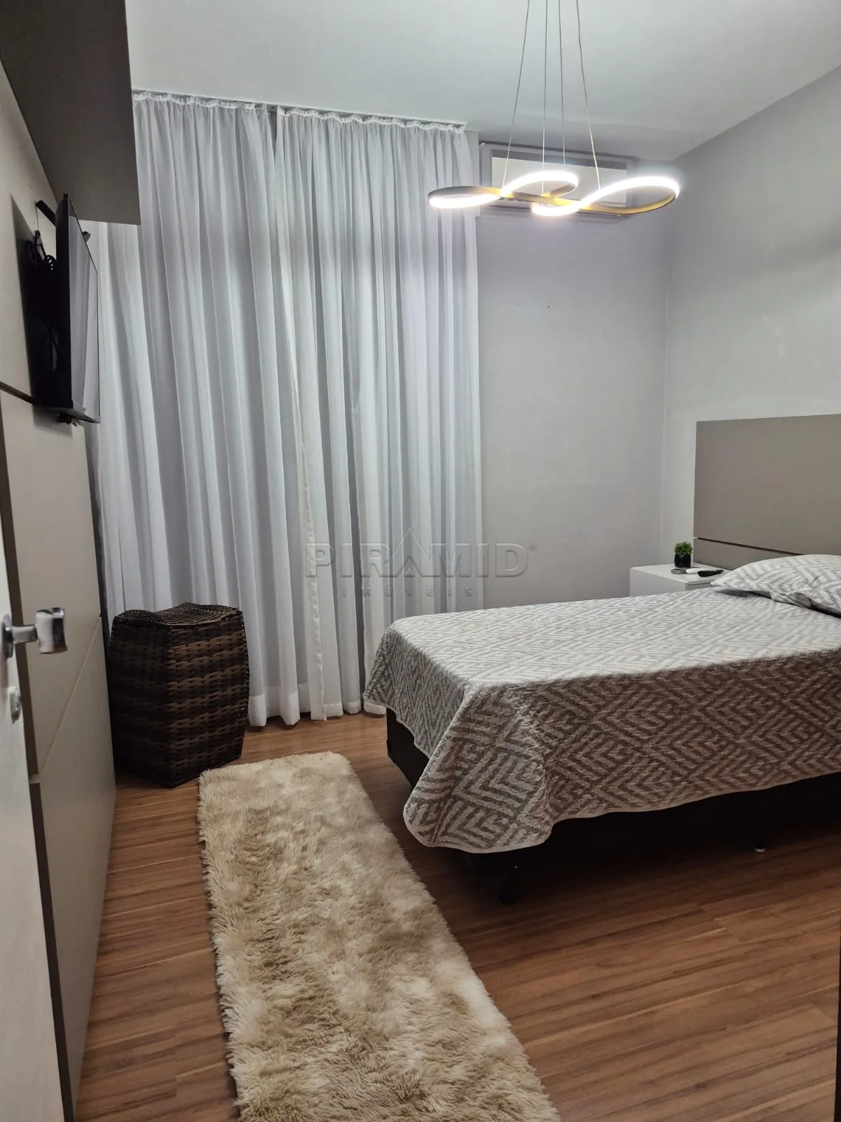 Alugar Apartamento / Padr&atilde;o em Ribeir&atilde;o Preto R$ 1.100,00 - Foto 16