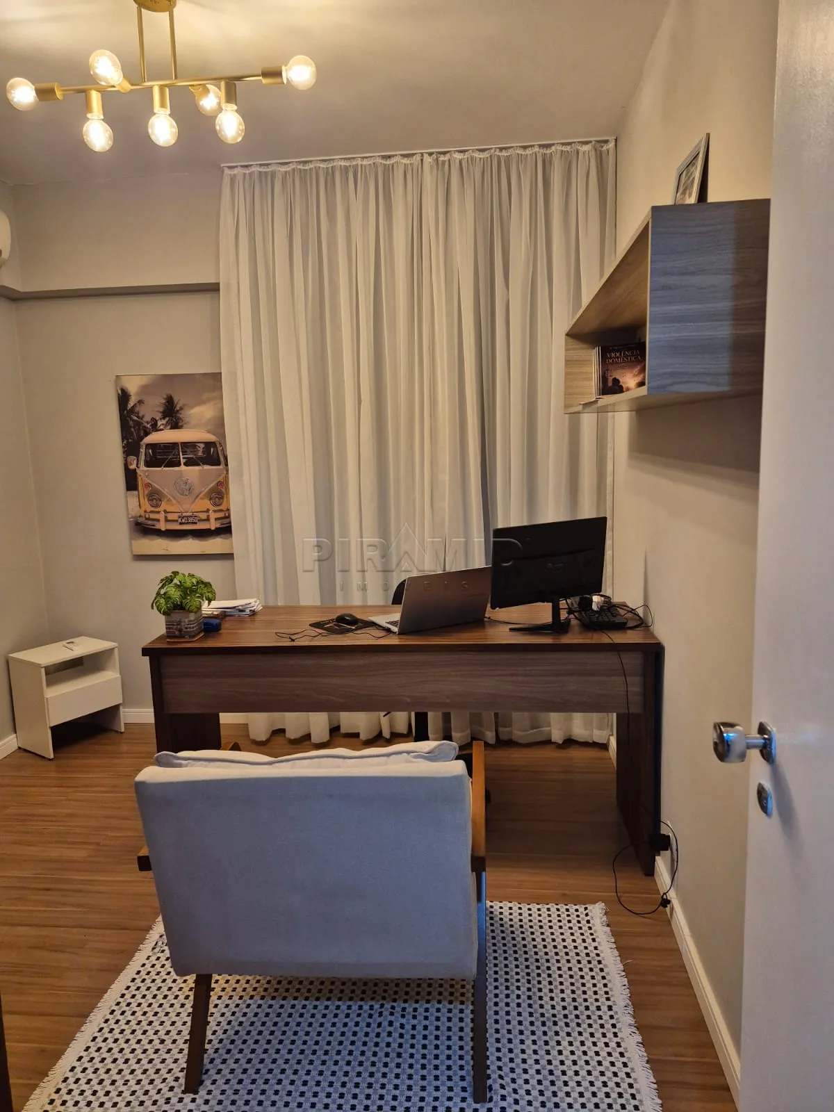 Alugar Apartamento / Padr&atilde;o em Ribeir&atilde;o Preto R$ 1.100,00 - Foto 20