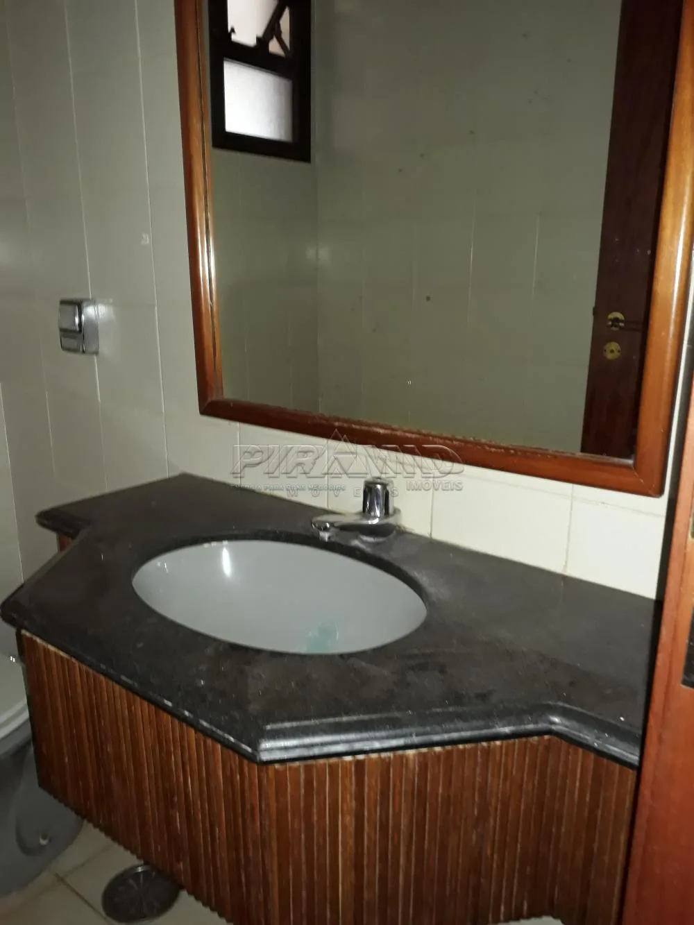 Alugar Apartamento / Padr&atilde;o em Ribeir&atilde;o Preto R$ 2.000,00 - Foto 15