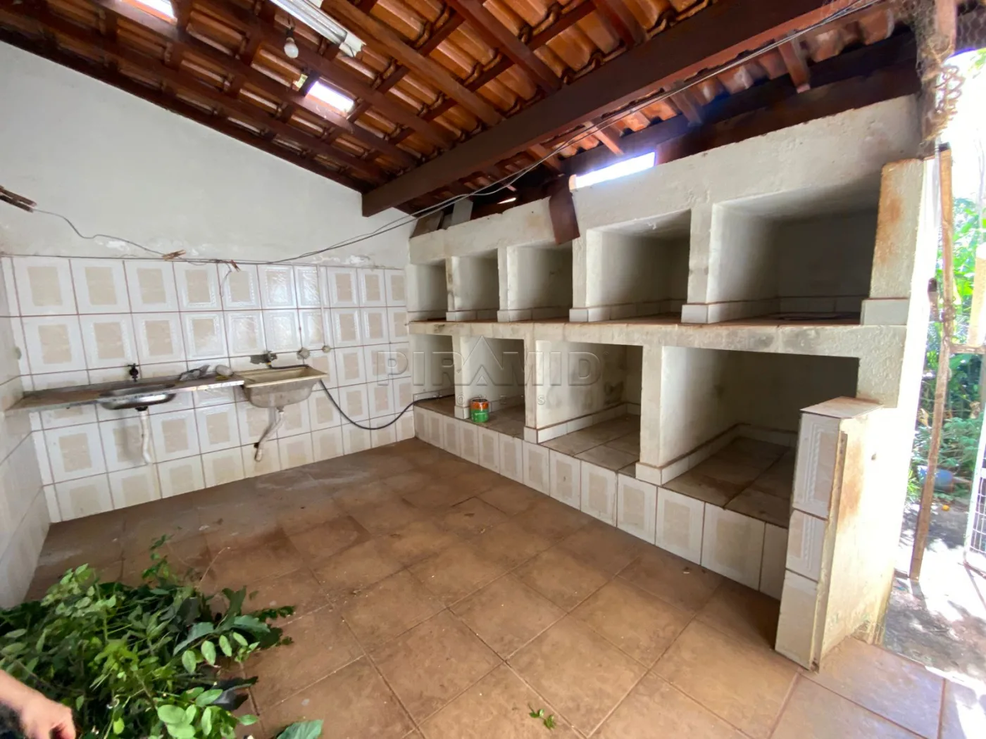 Alugar Casa / Padr&atilde;o em Ribeir&atilde;o Preto R$ 2.500,00 - Foto 12