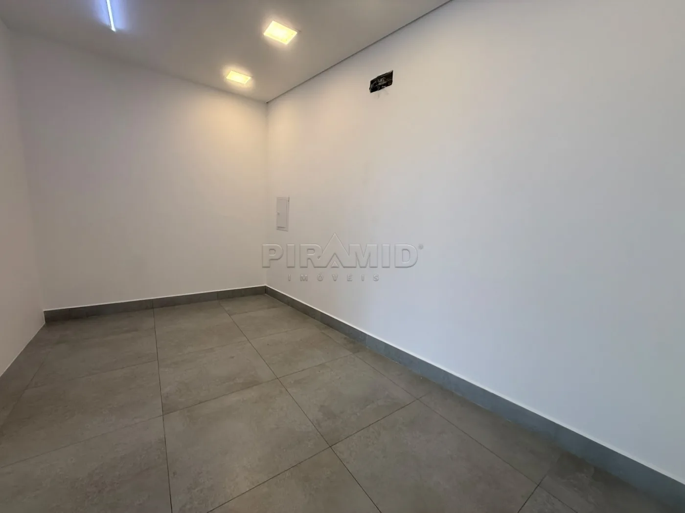 Alugar Comercial / Sala em Ribeir&atilde;o Preto R$ 4.300,00 - Foto 24