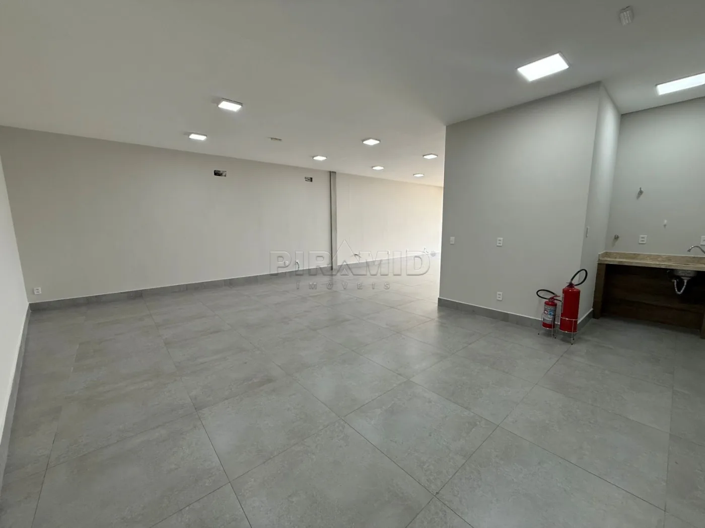 Alugar Comercial / Sala em Ribeir&atilde;o Preto R$ 4.600,00 - Foto 4