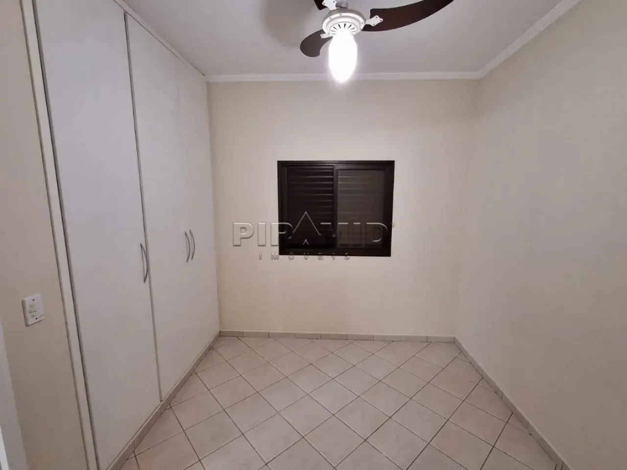 Alugar Apartamento / Padr&atilde;o em Ribeir&atilde;o Preto R$ 1.900,00 - Foto 11
