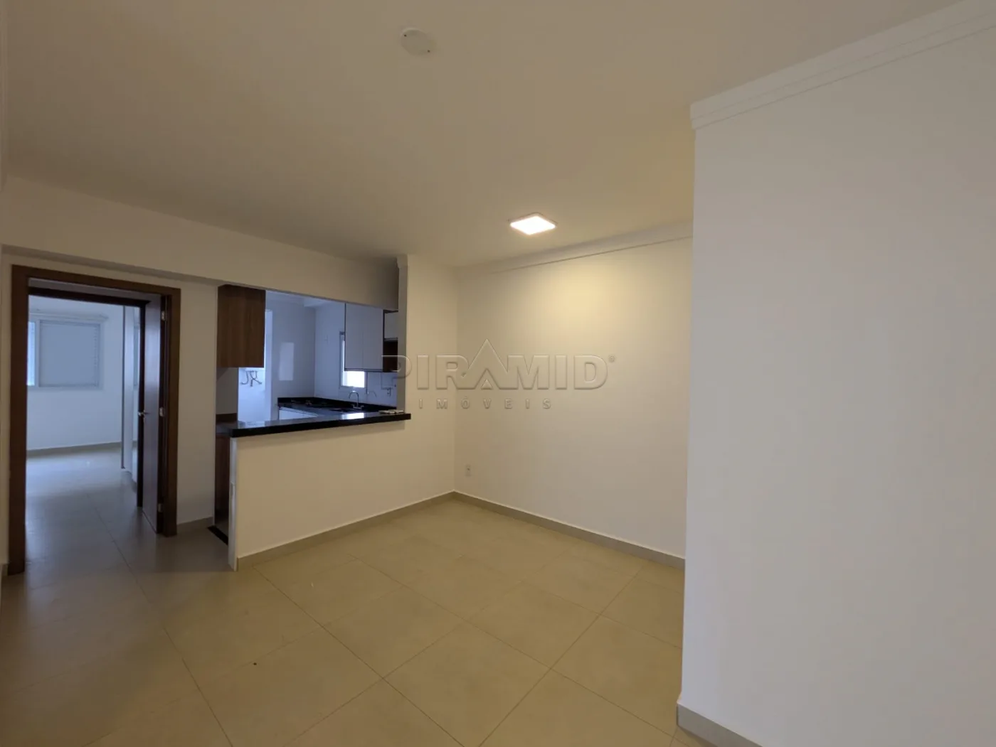 Alugar Apartamento / Padr&atilde;o em Ribeir&atilde;o Preto R$ 3.650,00 - Foto 4