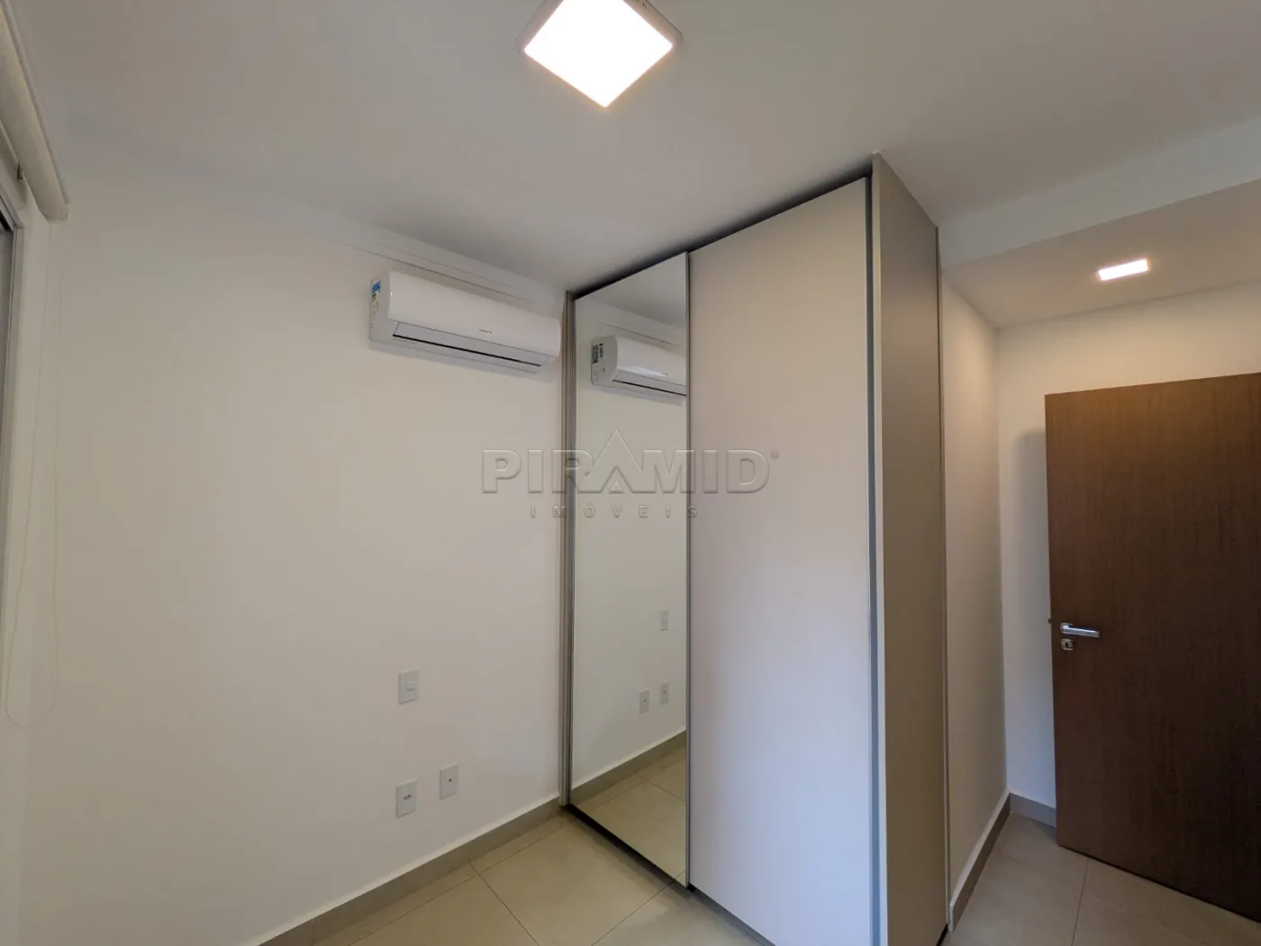 Alugar Apartamento / Padr&atilde;o em Ribeir&atilde;o Preto R$ 3.650,00 - Foto 15