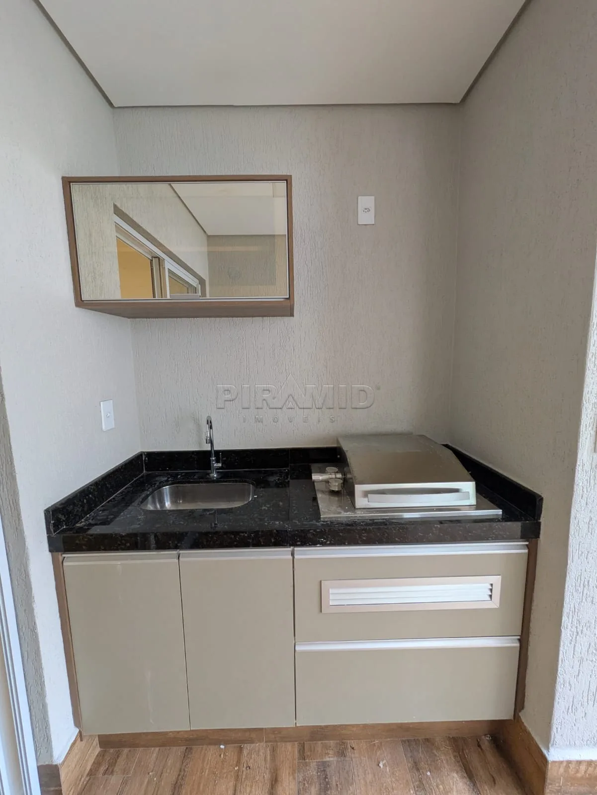Alugar Apartamento / Padr&atilde;o em Ribeir&atilde;o Preto R$ 3.650,00 - Foto 2