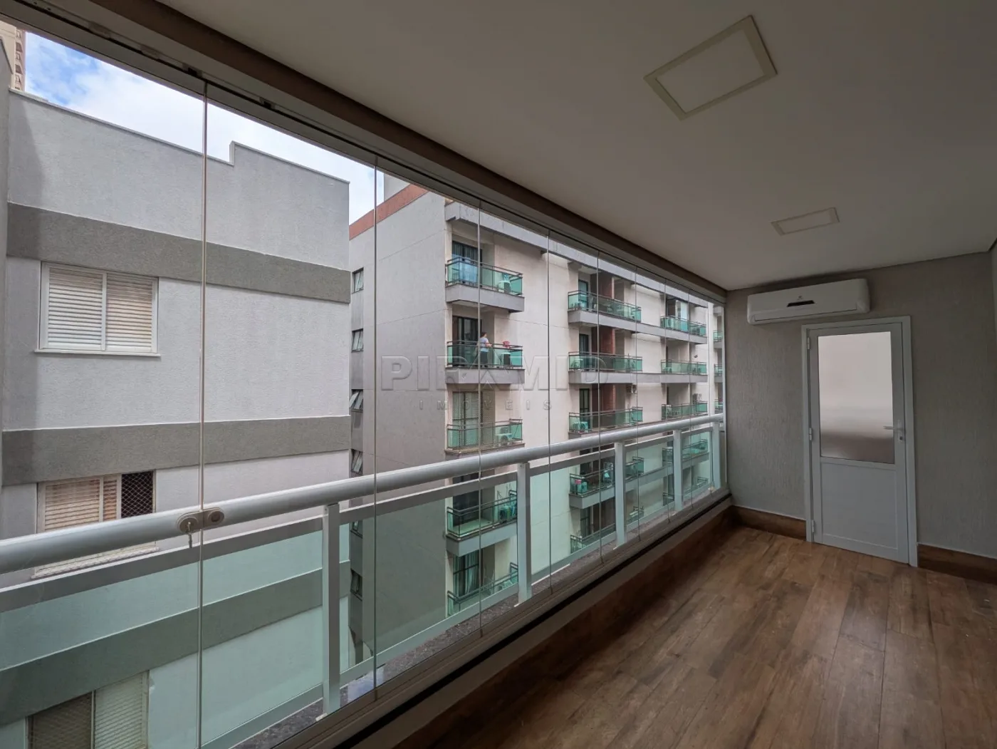 Alugar Apartamento / Padr&atilde;o em Ribeir&atilde;o Preto R$ 3.650,00 - Foto 3
