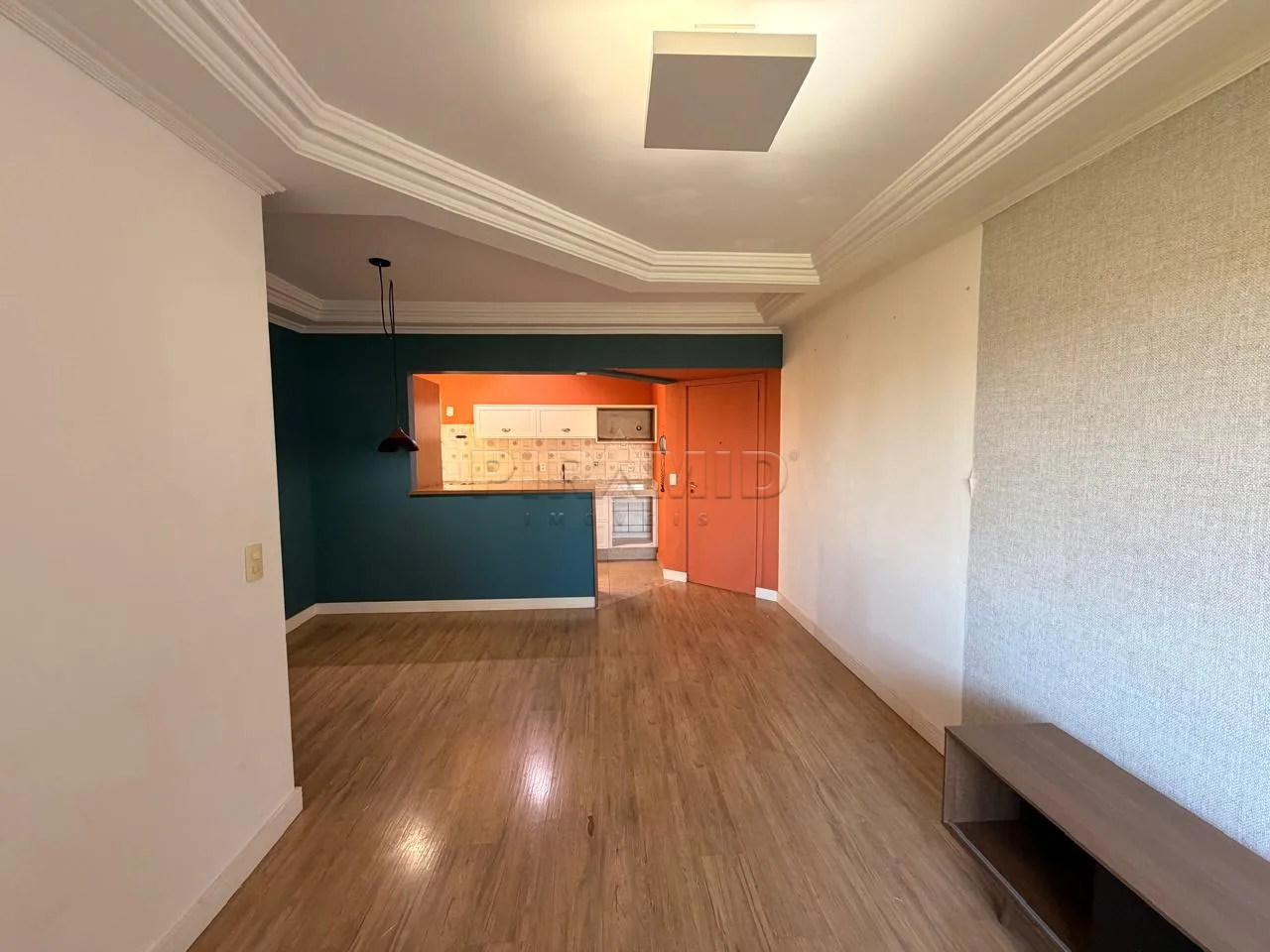 Alugar Apartamento / Padr&atilde;o em Ribeir&atilde;o Preto R$ 2.300,00 - Foto 2