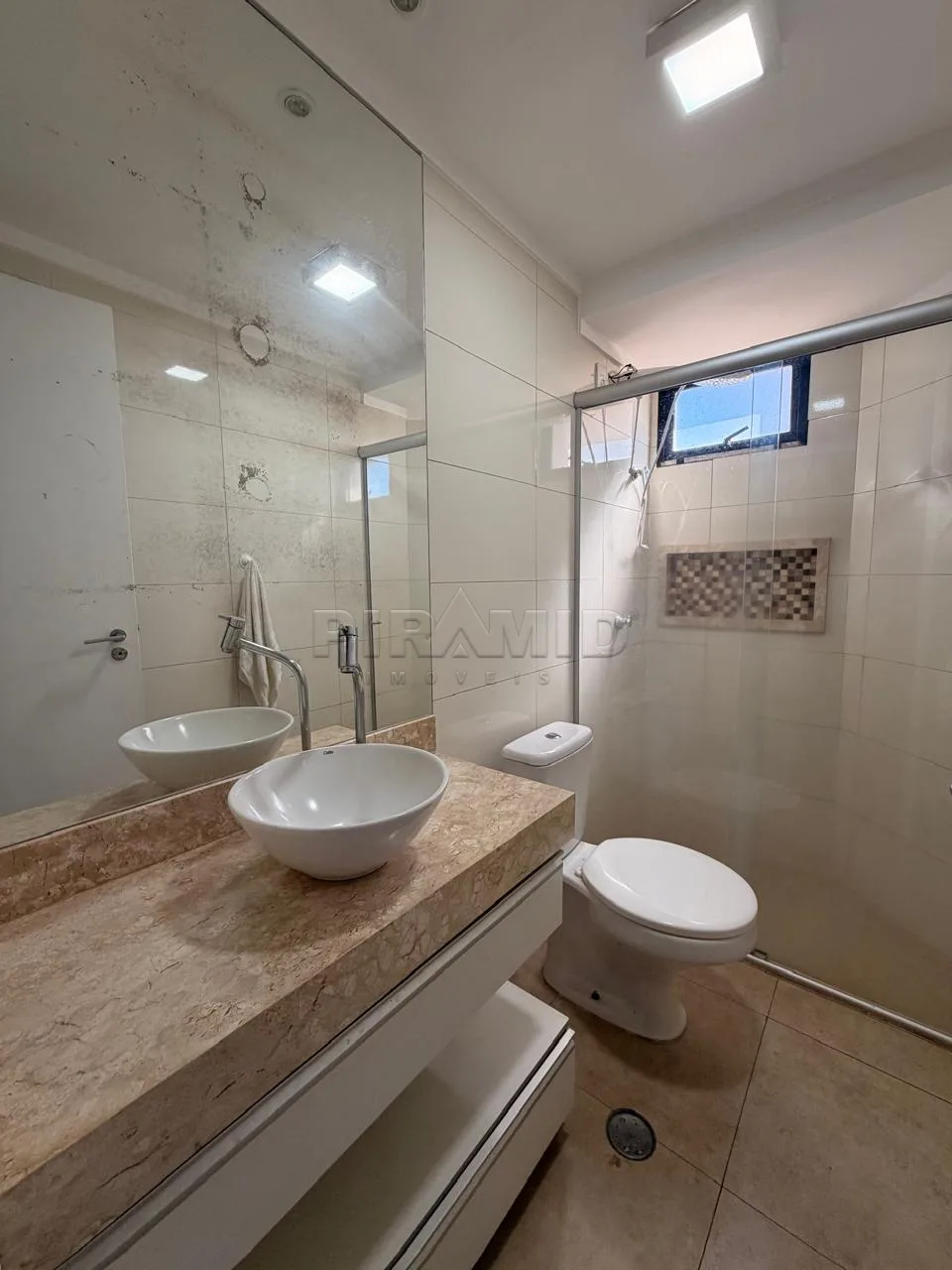 Alugar Apartamento / Padr&atilde;o em Ribeir&atilde;o Preto R$ 2.300,00 - Foto 17