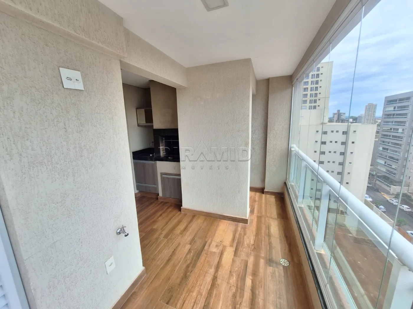 Alugar Apartamento / Padr&atilde;o em Ribeir&atilde;o Preto R$ 2.400,00 - Foto 7