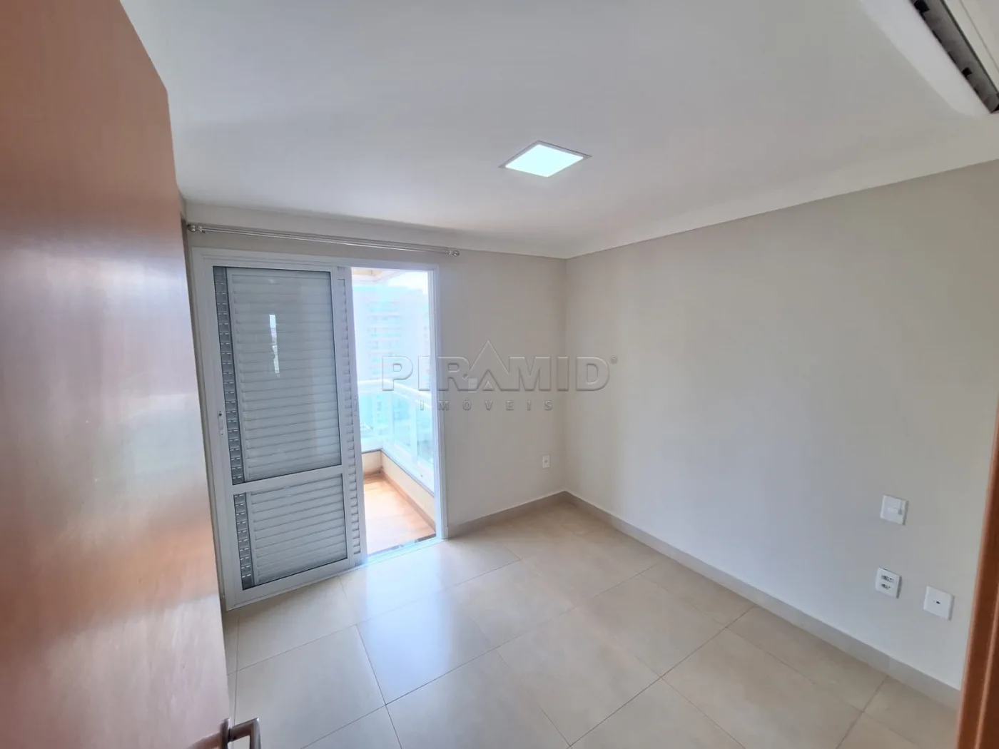 Alugar Apartamento / Padr&atilde;o em Ribeir&atilde;o Preto R$ 2.400,00 - Foto 11
