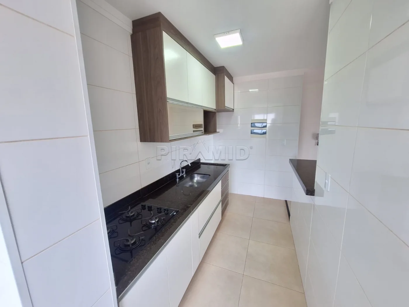 Alugar Apartamento / Padr&atilde;o em Ribeir&atilde;o Preto R$ 2.400,00 - Foto 14