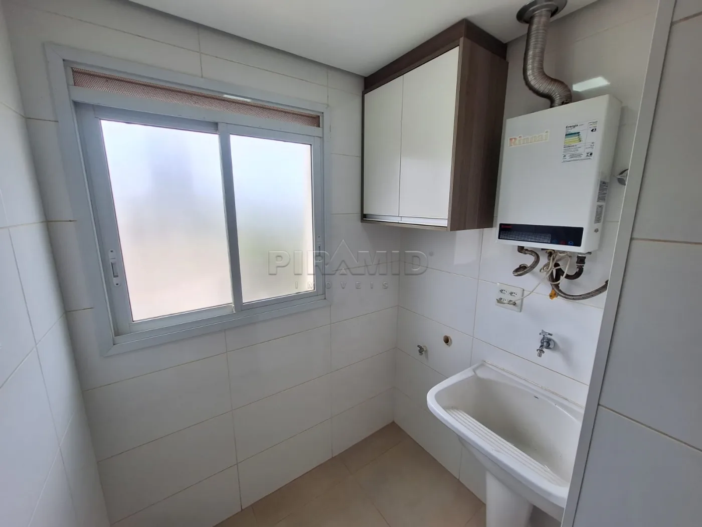 Alugar Apartamento / Padr&atilde;o em Ribeir&atilde;o Preto R$ 2.400,00 - Foto 15