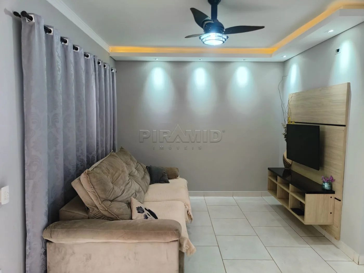 Comprar Casa / Padr&atilde;o em Ribeir&atilde;o Preto R$ 625.000,00 - Foto 1