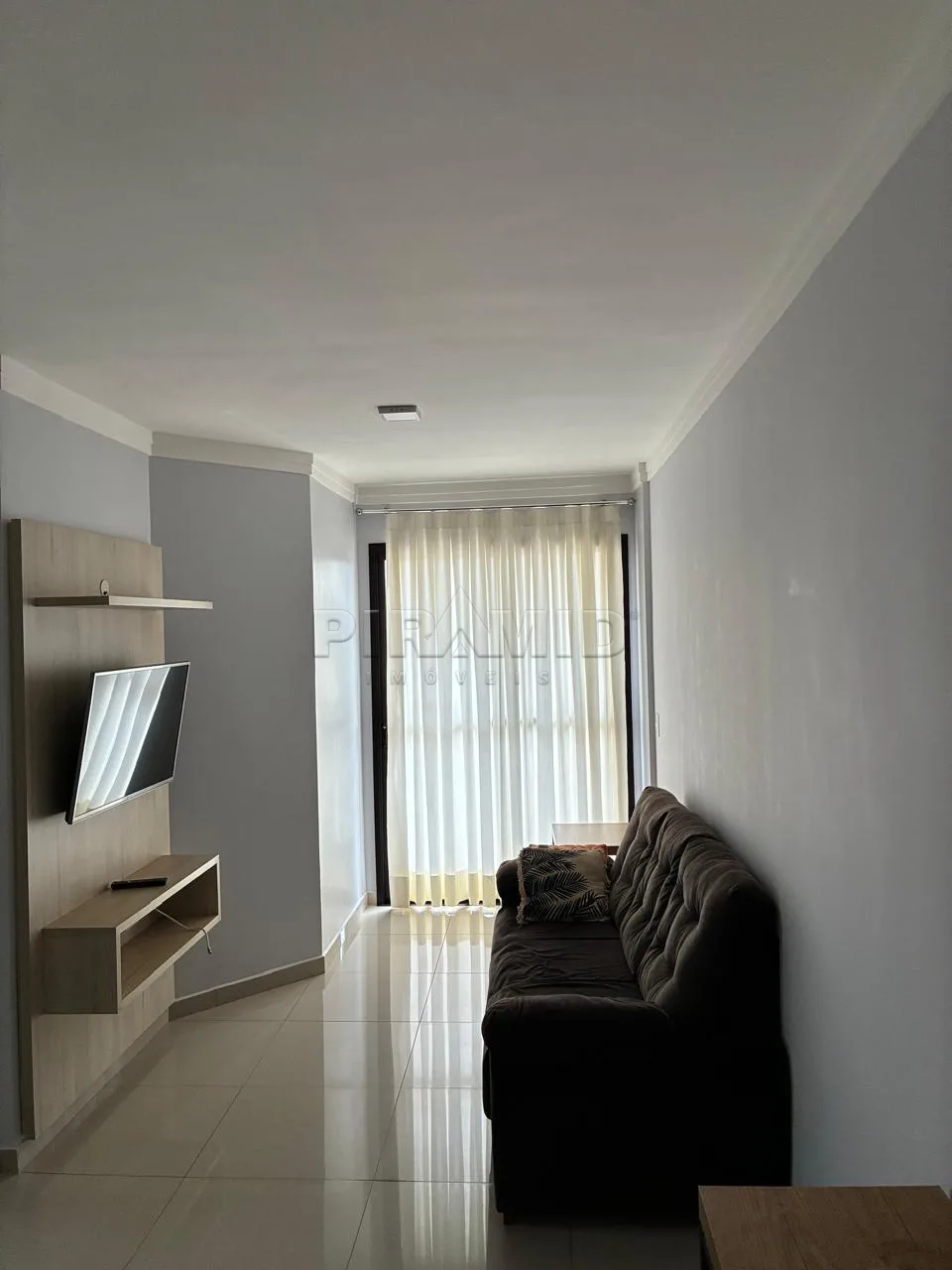 Alugar Apartamento / Padr&atilde;o em Ribeir&atilde;o Preto R$ 2.450,00 - Foto 2