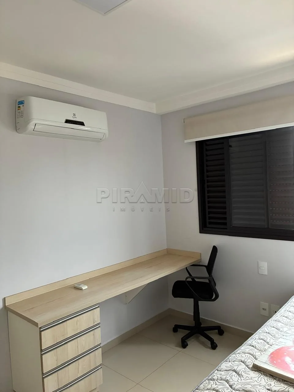 Alugar Apartamento / Padr&atilde;o em Ribeir&atilde;o Preto R$ 2.450,00 - Foto 9