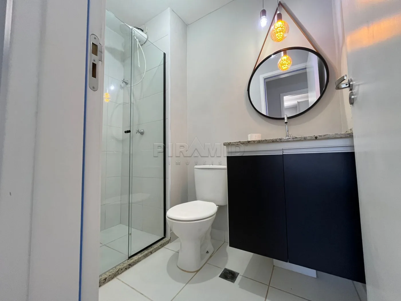 Alugar Apartamento / Padr&atilde;o em Ribeir&atilde;o Preto R$ 1.750,00 - Foto 14