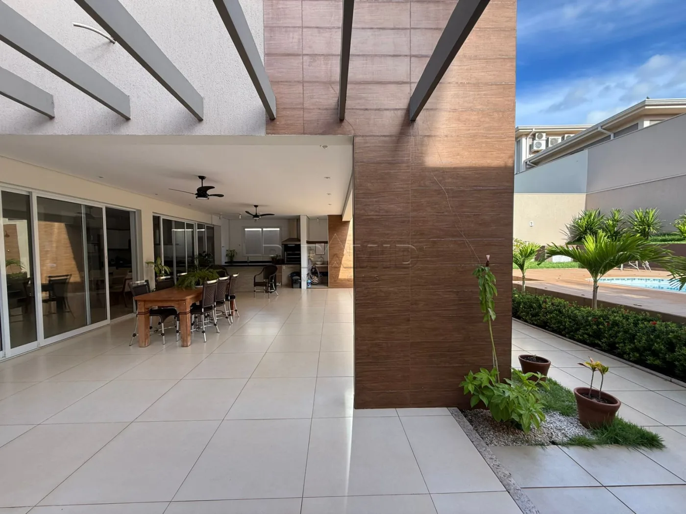 Alugar Casa / Condom&iacute;nio em Ribeir&atilde;o Preto R$ 6.000,00 - Foto 8