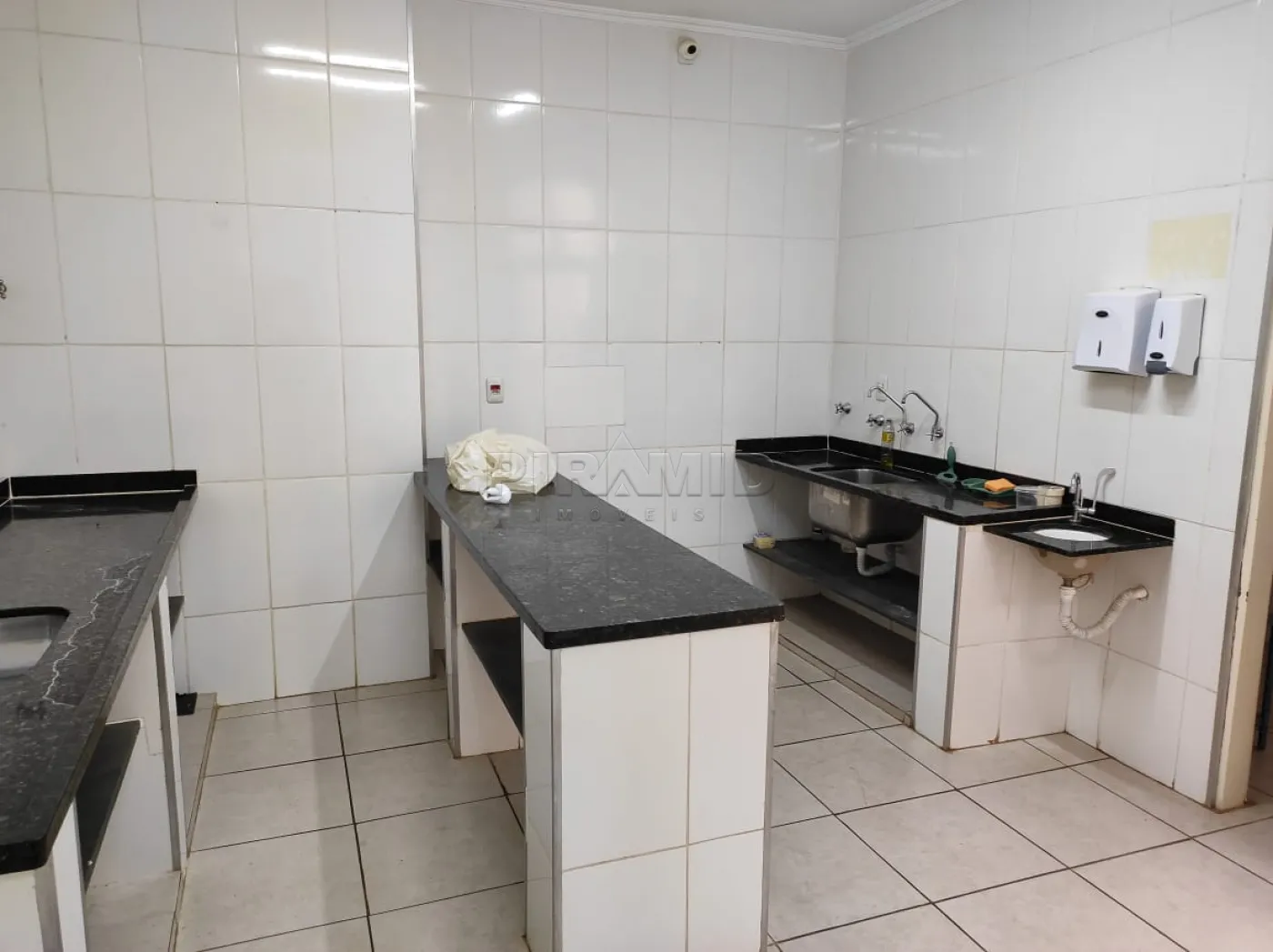 Alugar Comercial / Casa em Ribeir&atilde;o Preto R$ 1.500,00 - Foto 16