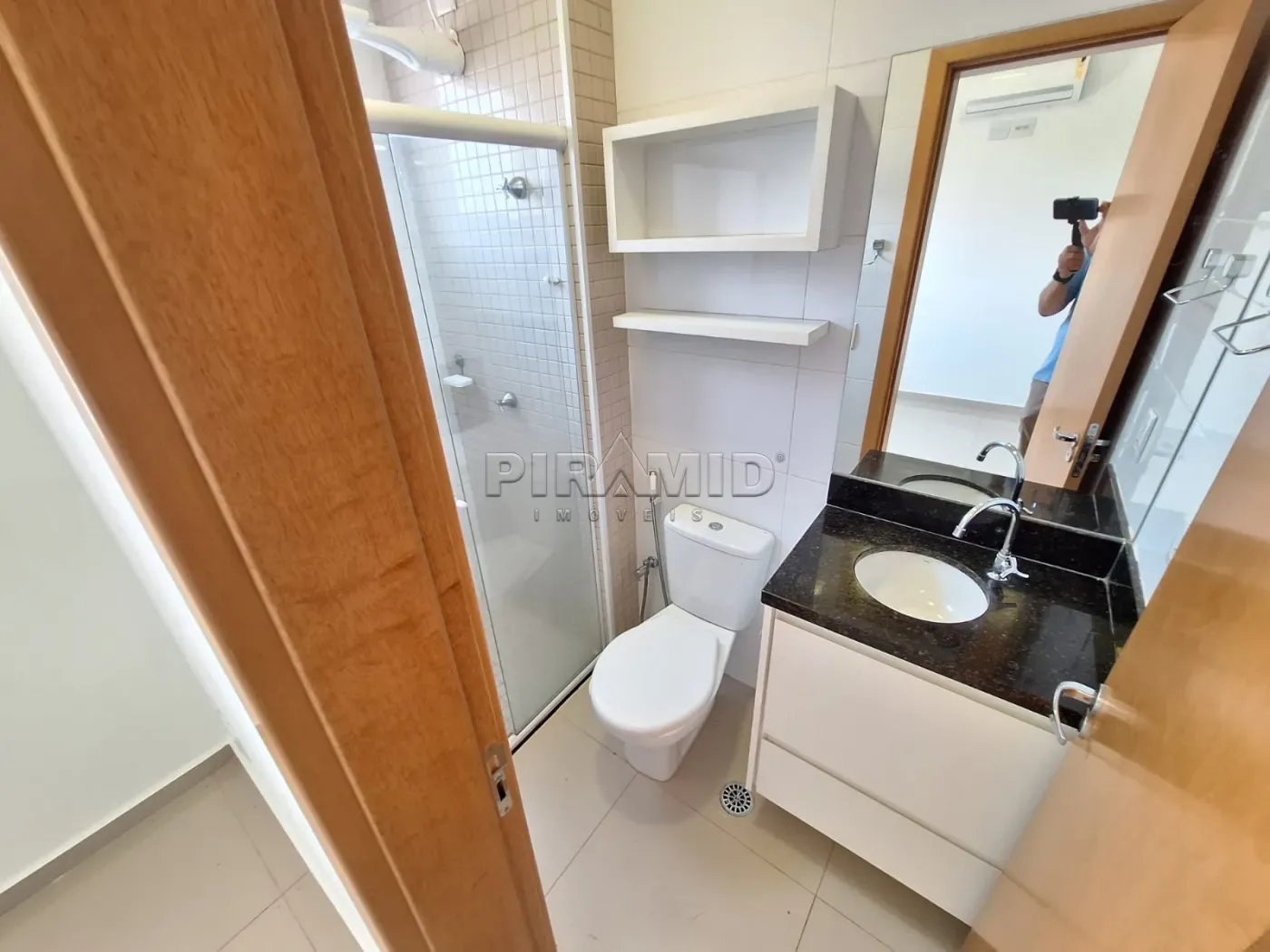 Alugar Apartamento / Padr&atilde;o em Ribeir&atilde;o Preto R$ 2.700,00 - Foto 14