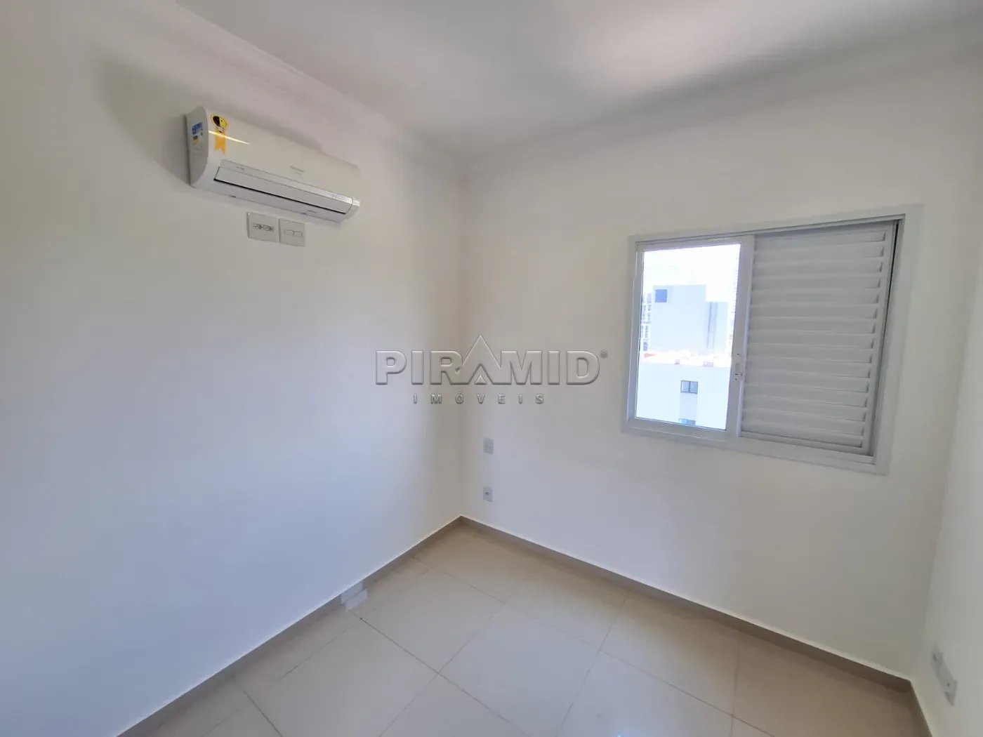 Alugar Apartamento / Padr&atilde;o em Ribeir&atilde;o Preto R$ 2.700,00 - Foto 16