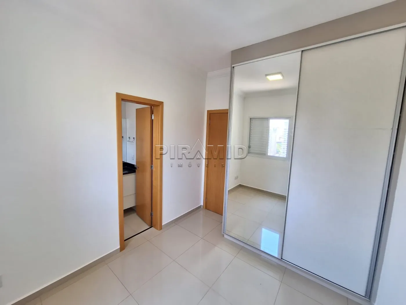 Alugar Apartamento / Padr&atilde;o em Ribeir&atilde;o Preto R$ 2.700,00 - Foto 18