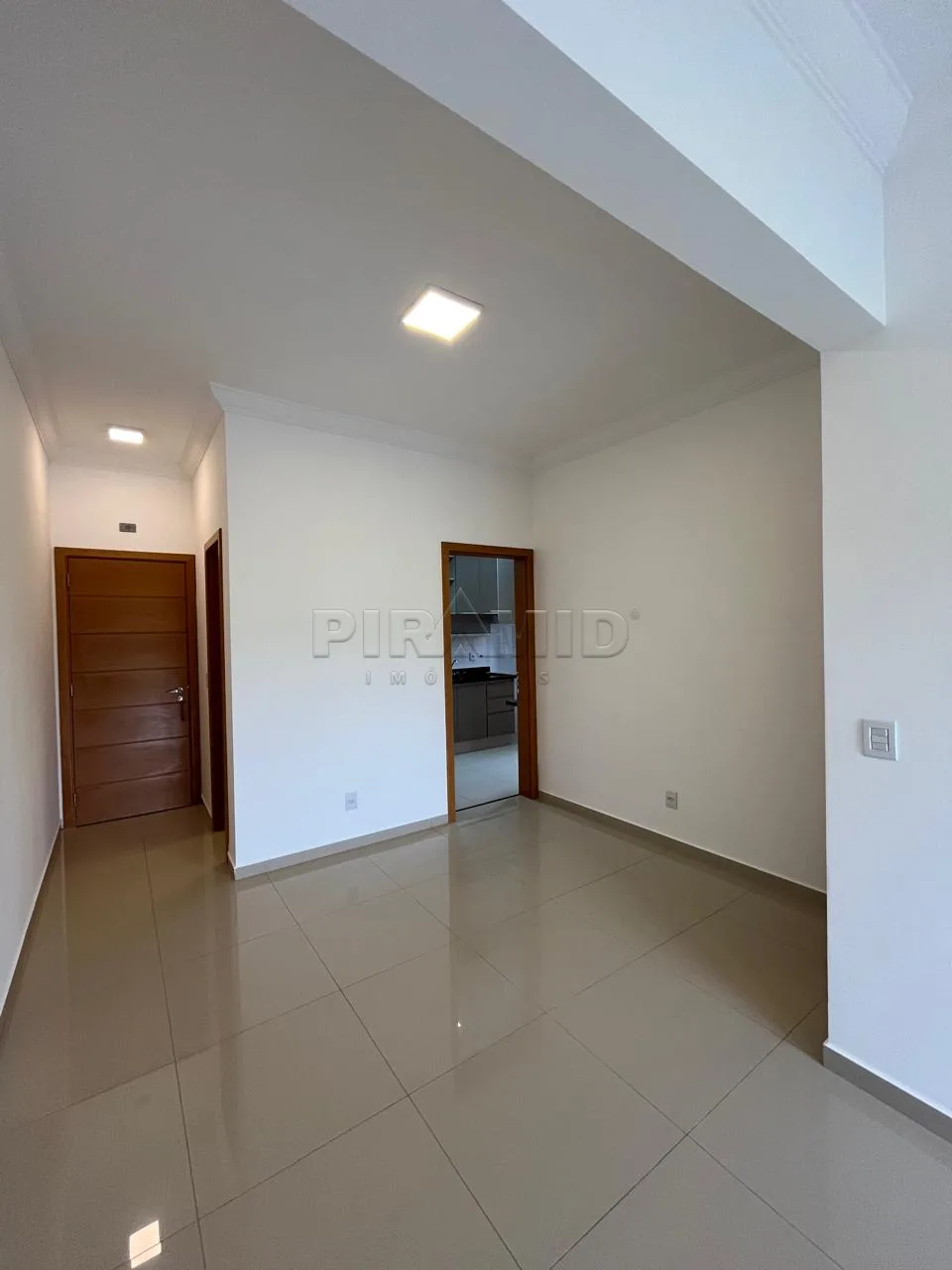 Comprar Apartamento / Padr&atilde;o em Ribeir&atilde;o Preto R$ 580.000,00 - Foto 3