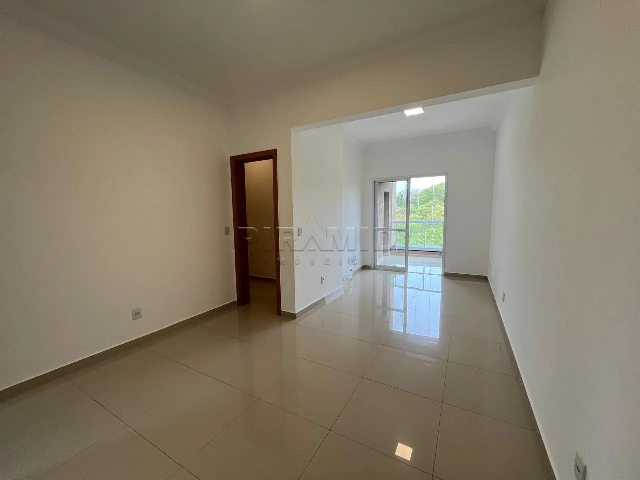 Comprar Apartamento / Padr&atilde;o em Ribeir&atilde;o Preto R$ 580.000,00 - Foto 1
