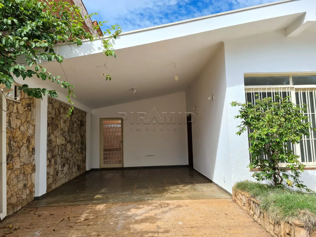 Alugar Casa / Padr&atilde;o em Ribeir&atilde;o Preto R$ 4.500,00 - Foto 4