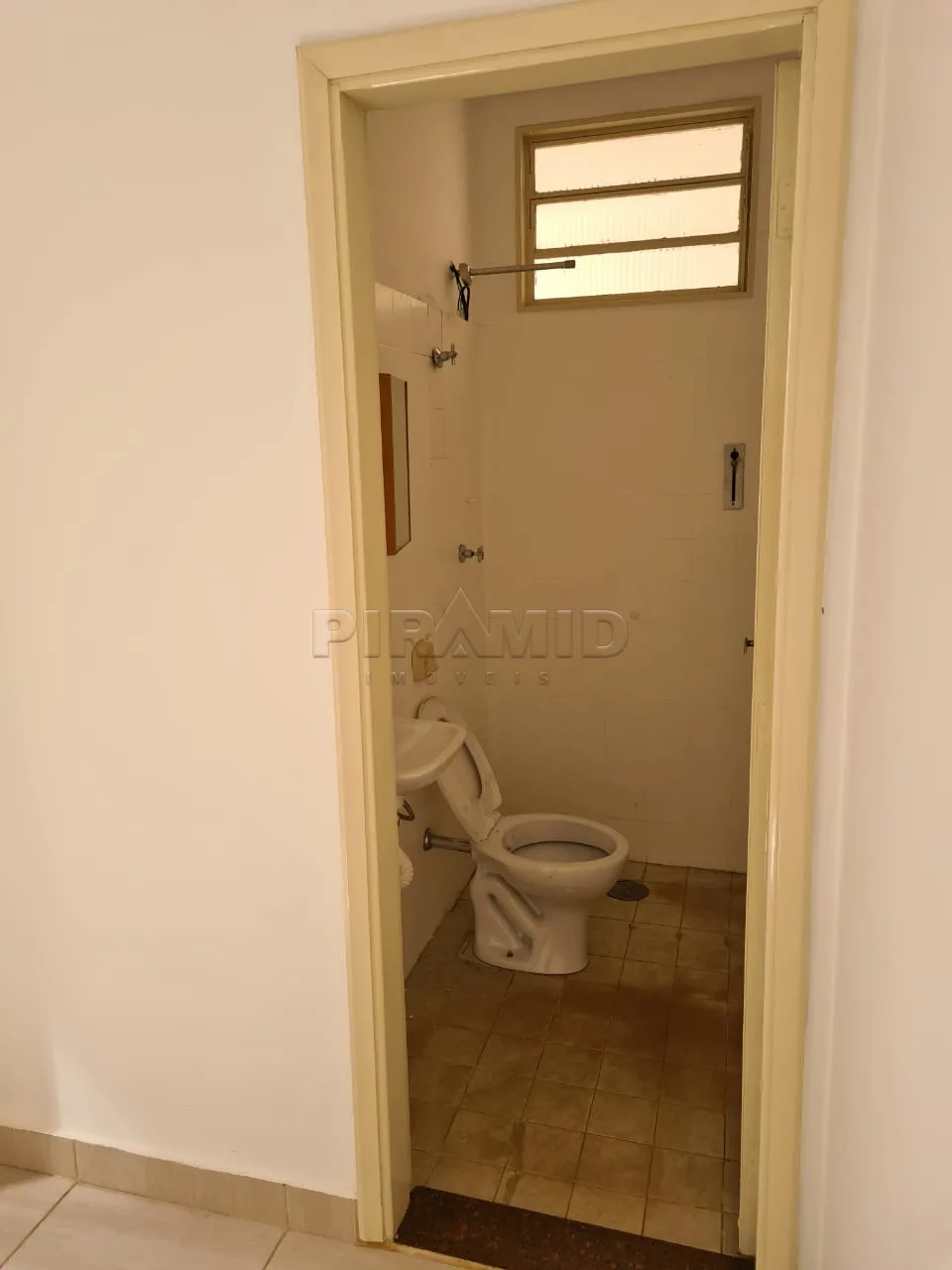 Alugar Casa / Padr&atilde;o em Ribeir&atilde;o Preto R$ 4.500,00 - Foto 18