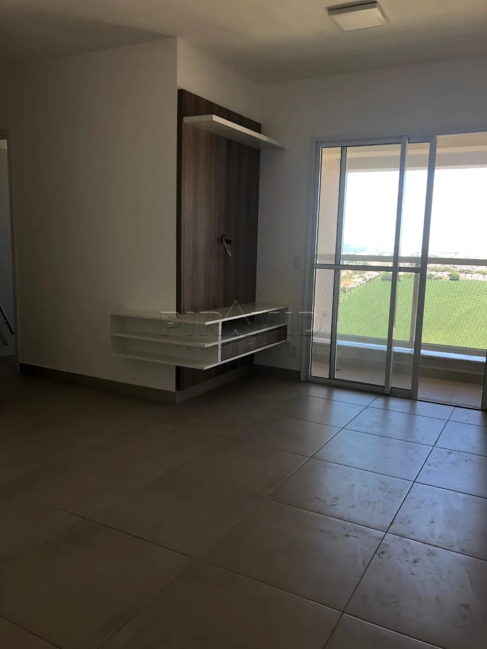 Alugar Apartamento / Padr&atilde;o em Ribeir&atilde;o Preto R$ 3.600,00 - Foto 1
