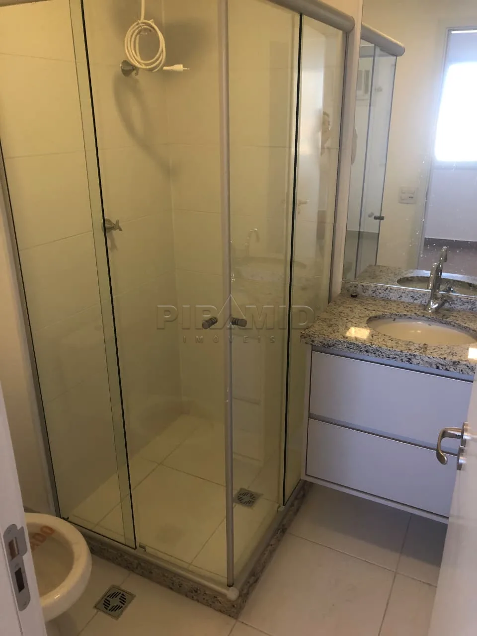 Alugar Apartamento / Padr&atilde;o em Ribeir&atilde;o Preto R$ 3.600,00 - Foto 13