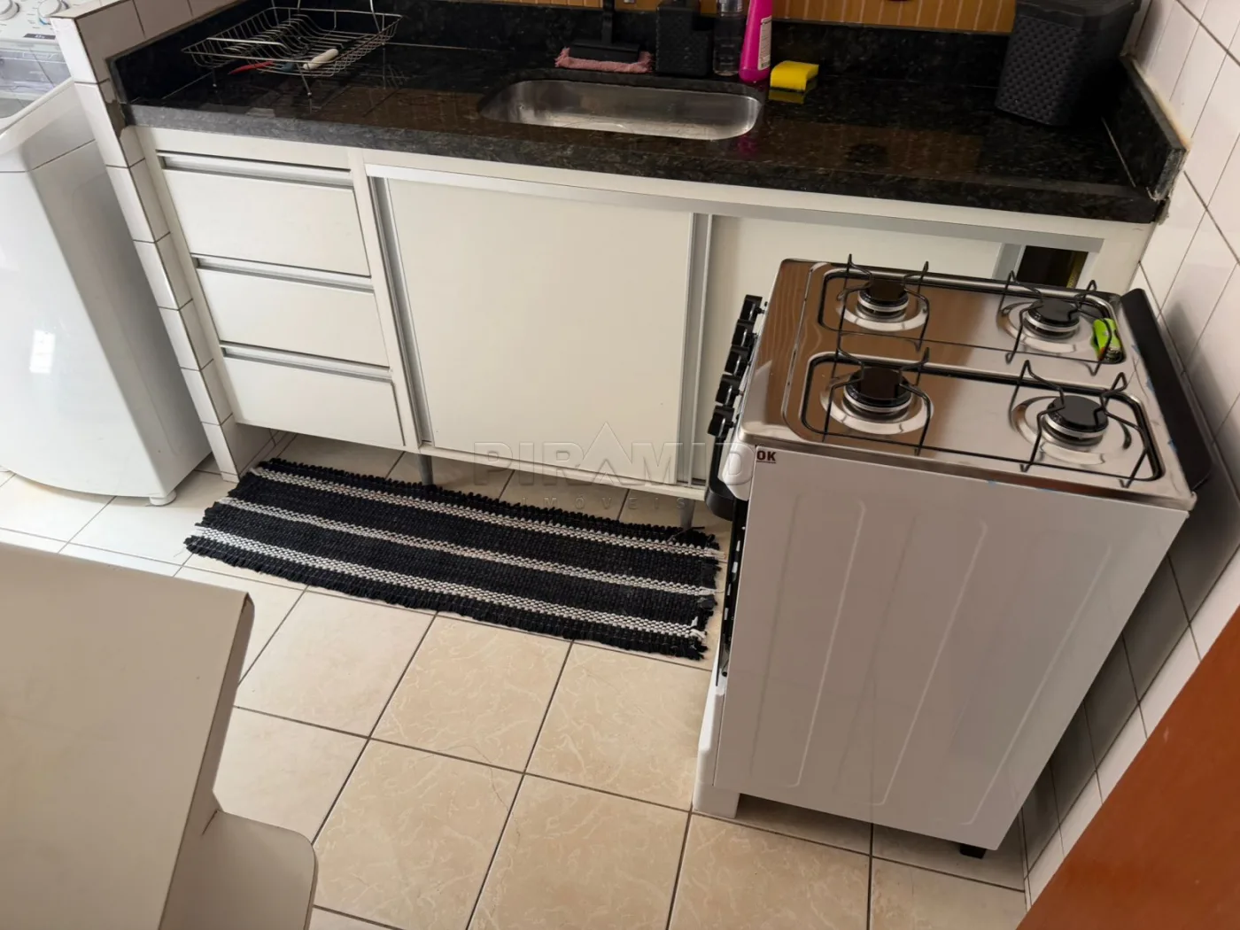 Alugar Apartamento / Padr&atilde;o em Ribeir&atilde;o Preto R$ 1.800,00 - Foto 9