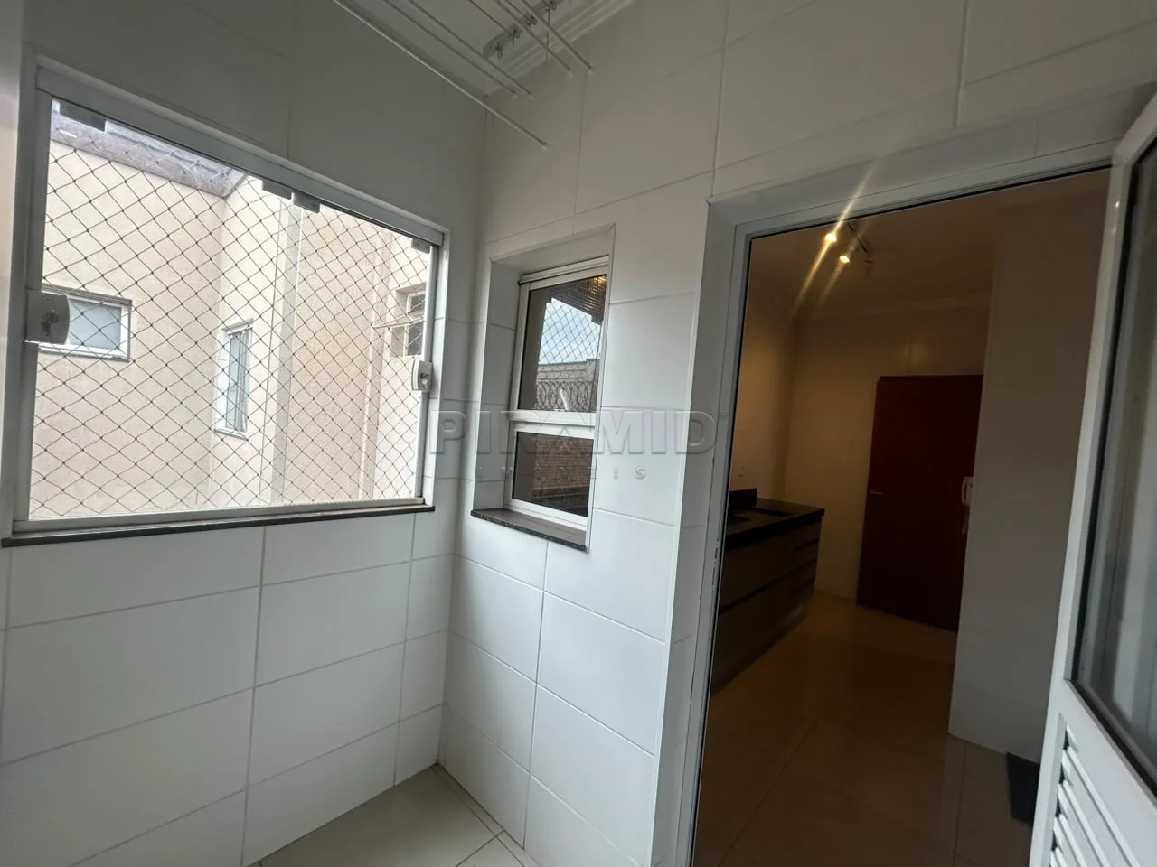 Alugar Apartamento / Padr&atilde;o em Ribeir&atilde;o Preto R$ 2.500,00 - Foto 16