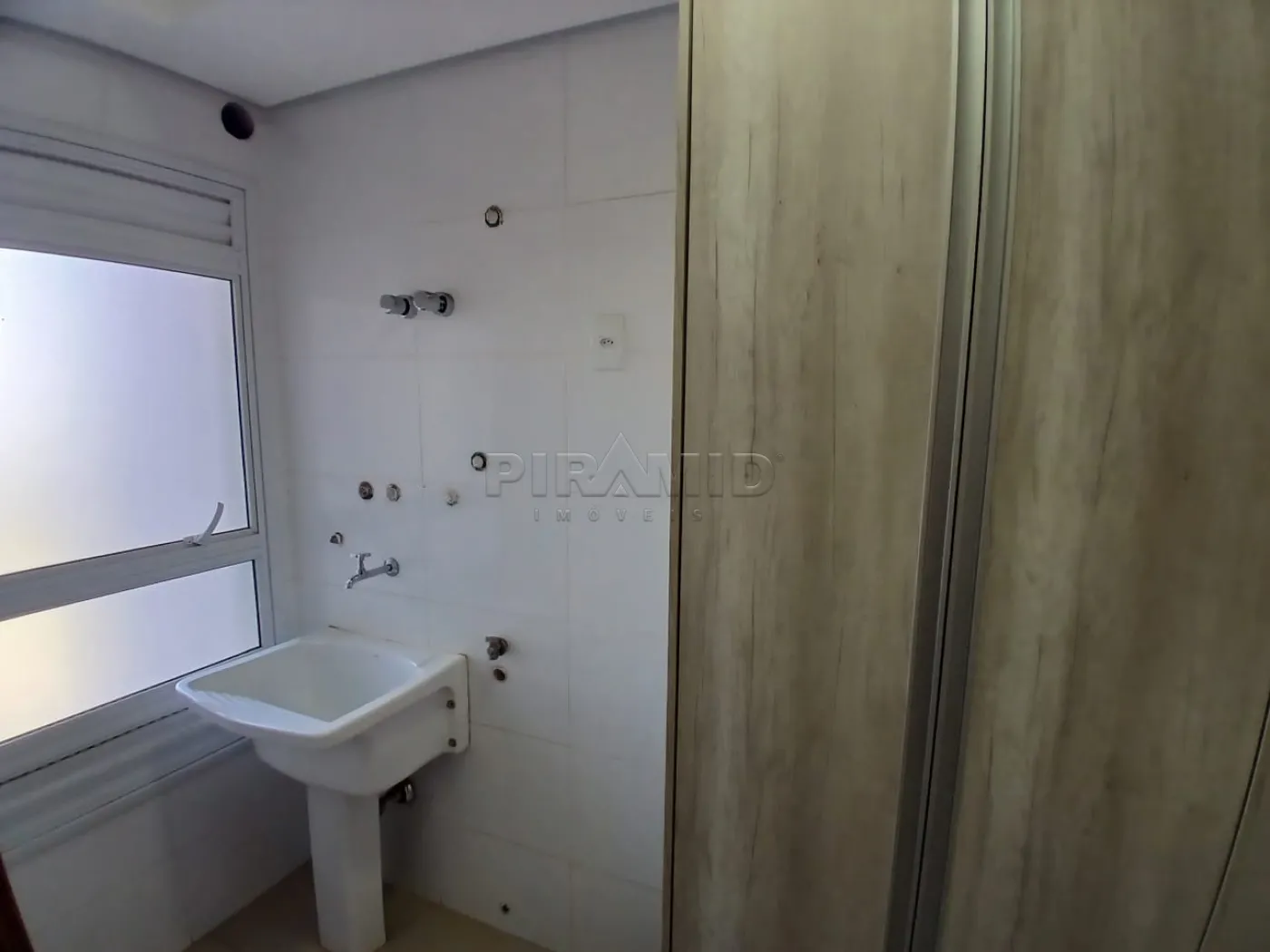 Alugar Apartamento / Padr&atilde;o em Ribeir&atilde;o Preto R$ 4.200,00 - Foto 23
