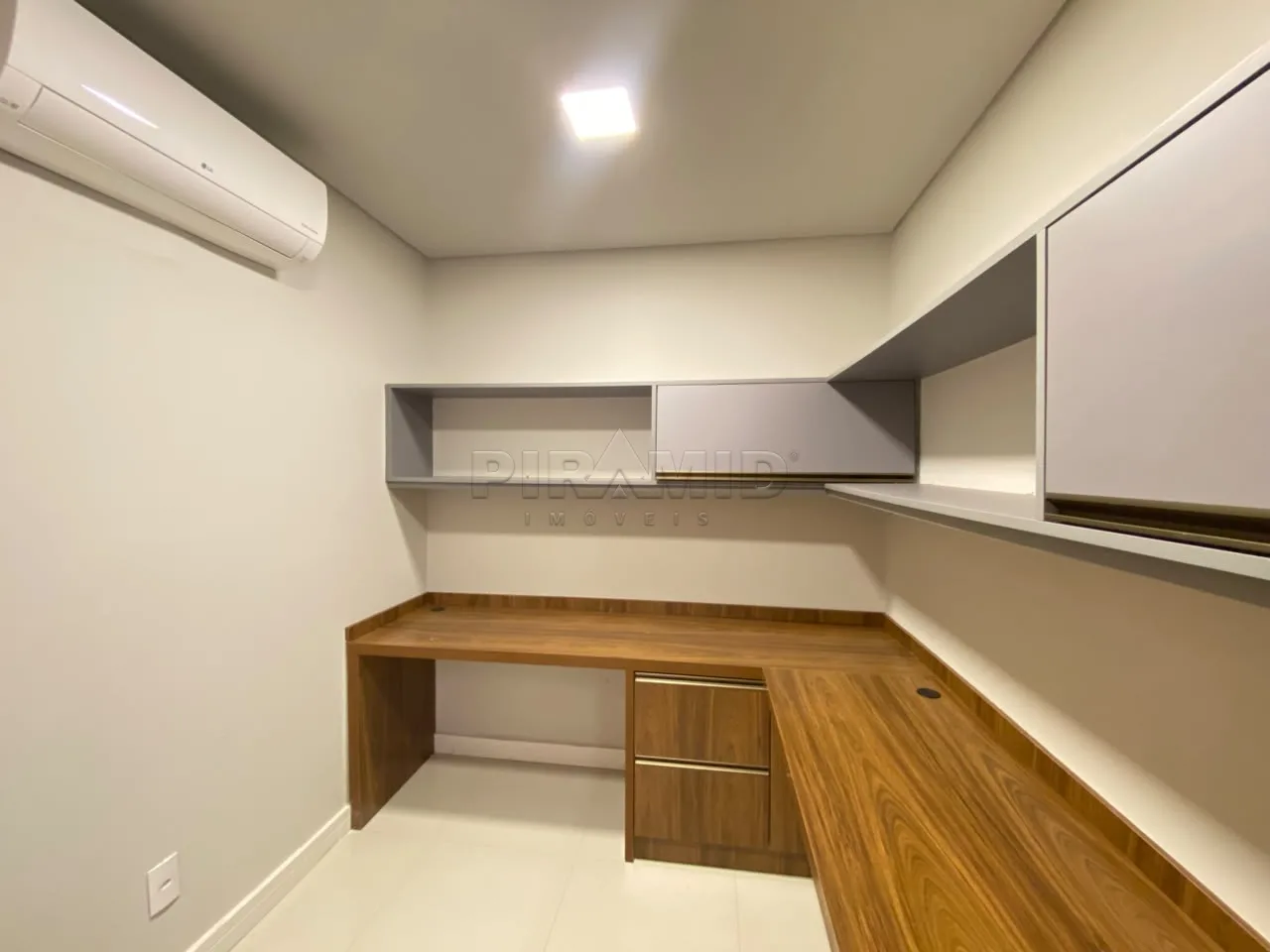 Alugar Comercial / Sala em Ribeir&atilde;o Preto R$ 3.000,00 - Foto 8