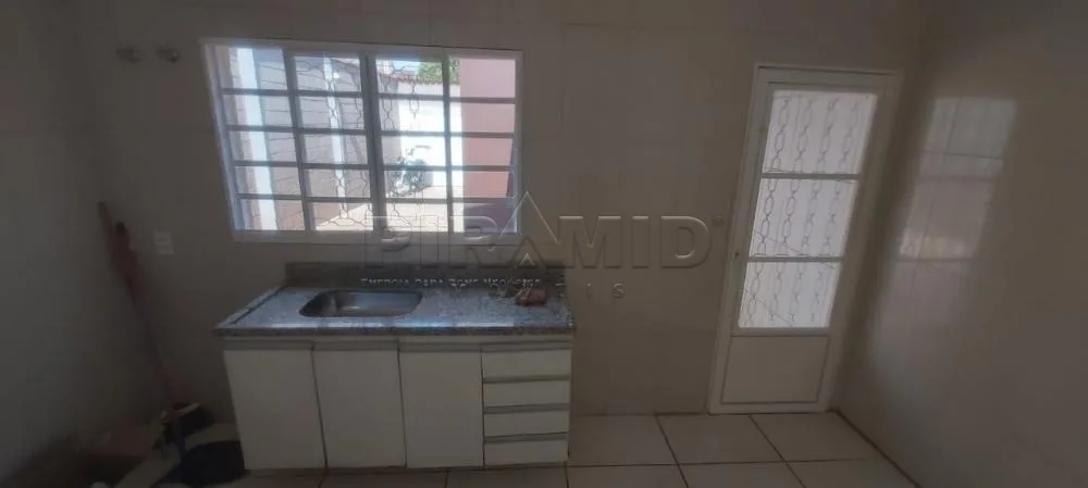 Alugar Casa / Padr&atilde;o em Ribeir&atilde;o Preto R$ 1.700,00 - Foto 13