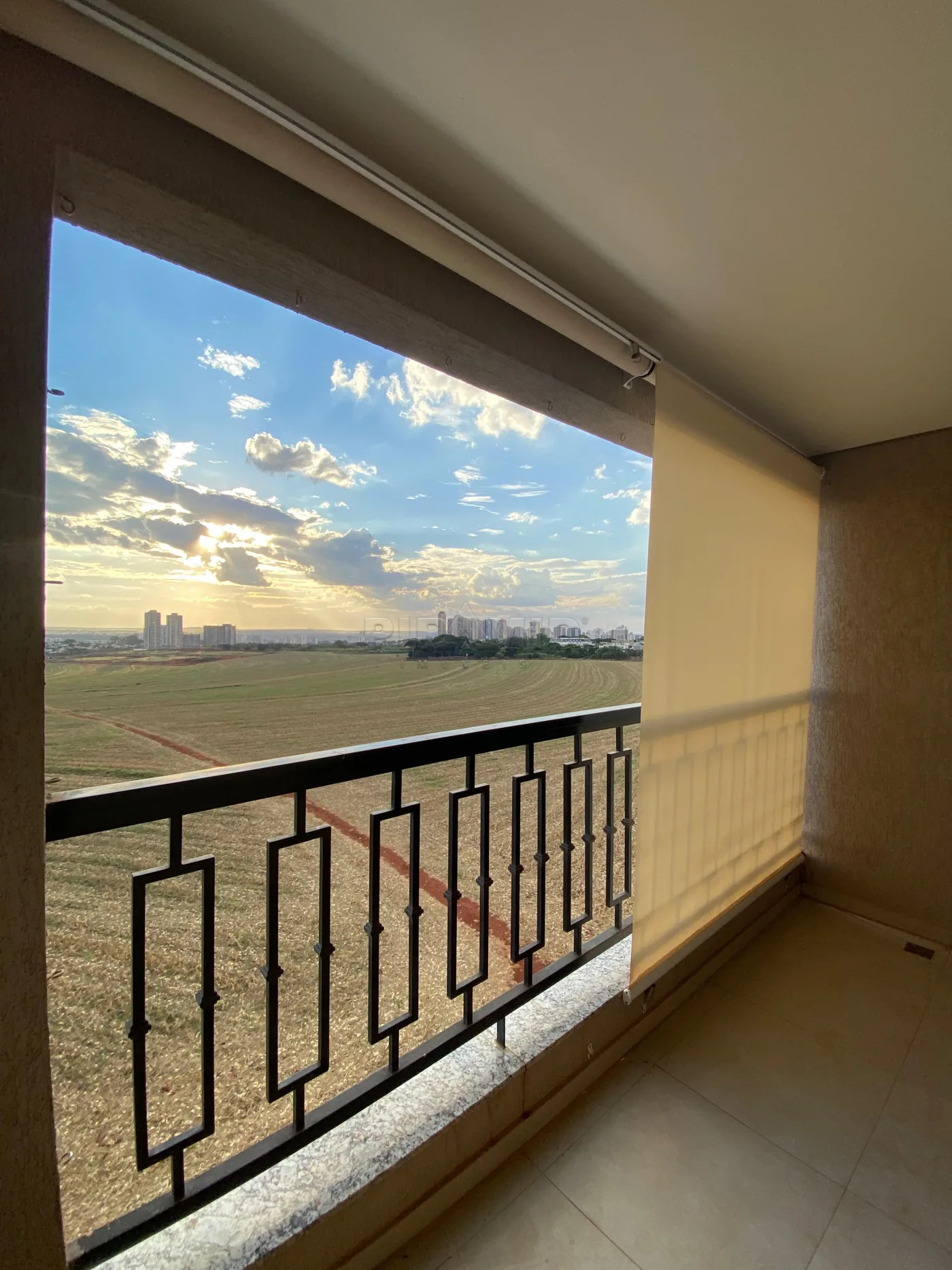 Alugar Apartamento / Padr&atilde;o em Ribeir&atilde;o Preto R$ 4.500,00 - Foto 6