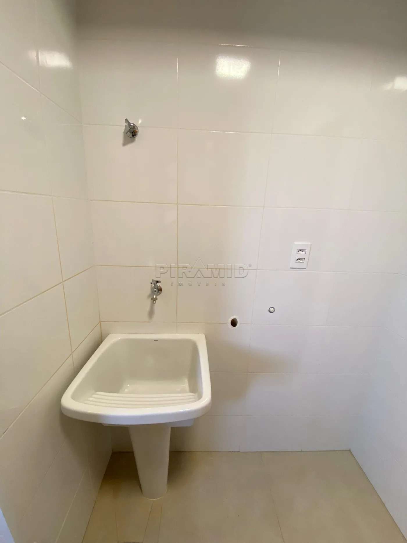 Alugar Apartamento / Padr&atilde;o em Ribeir&atilde;o Preto R$ 4.500,00 - Foto 13