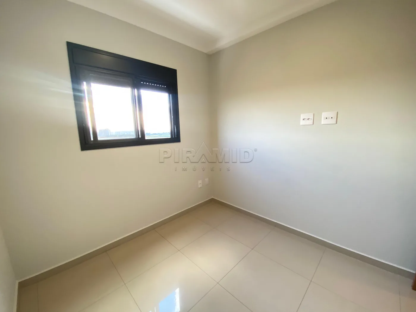 Alugar Apartamento / Padr&atilde;o em Ribeir&atilde;o Preto R$ 4.500,00 - Foto 17