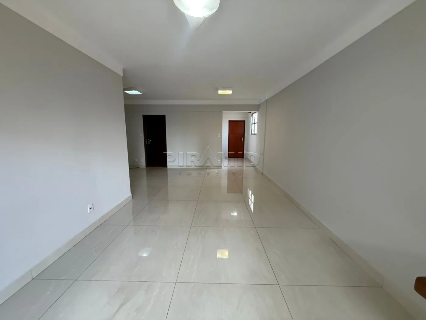 Alugar Apartamento / Padr&atilde;o em Ribeir&atilde;o Preto R$ 1.420,00 - Foto 4